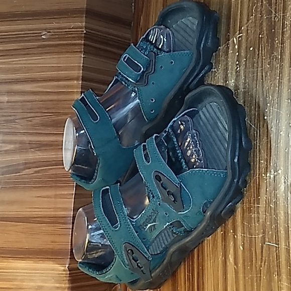 Vintage 1990s Y2K Reebox green sandals water shoes - Picture 1 of 9